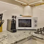 Pulse Smart Residence,Jvc - Studio Apartment - Allsopp & Allsopp