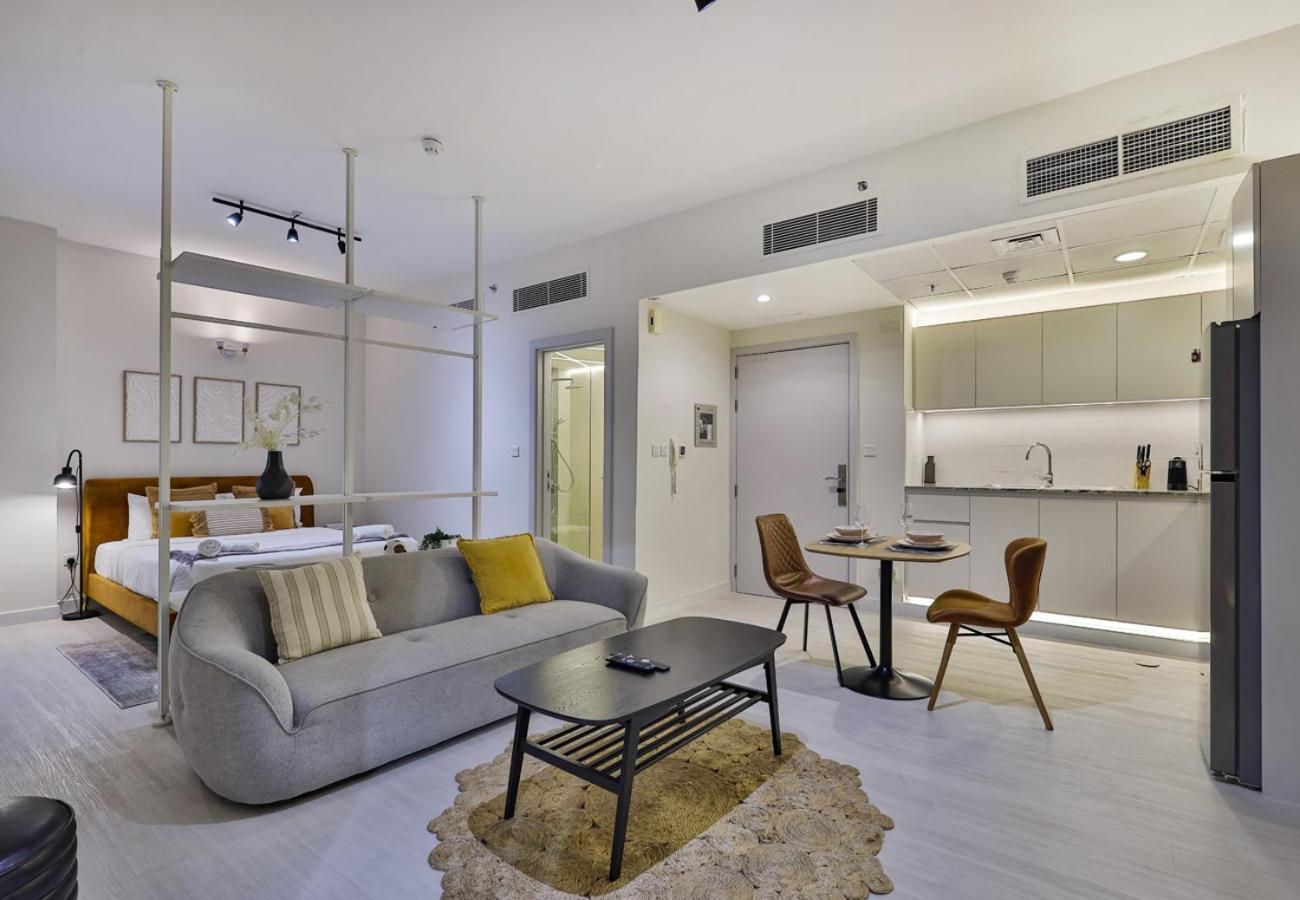 Pulse Smart Residence,jvc - - Allsopp & Allsopp Apartment *