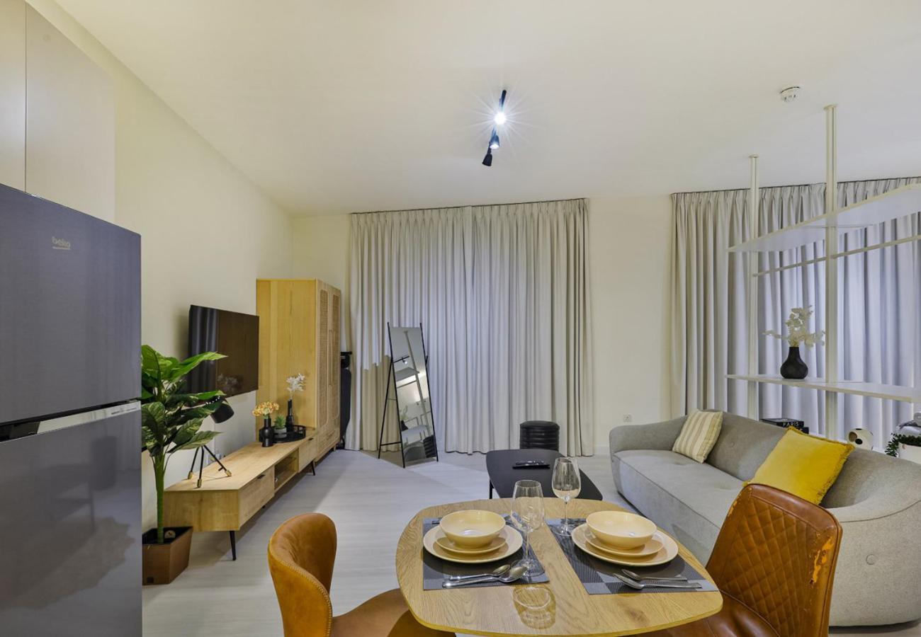 Pulse Smart Residence,jvc - - Allsopp & Allsopp * Dubai